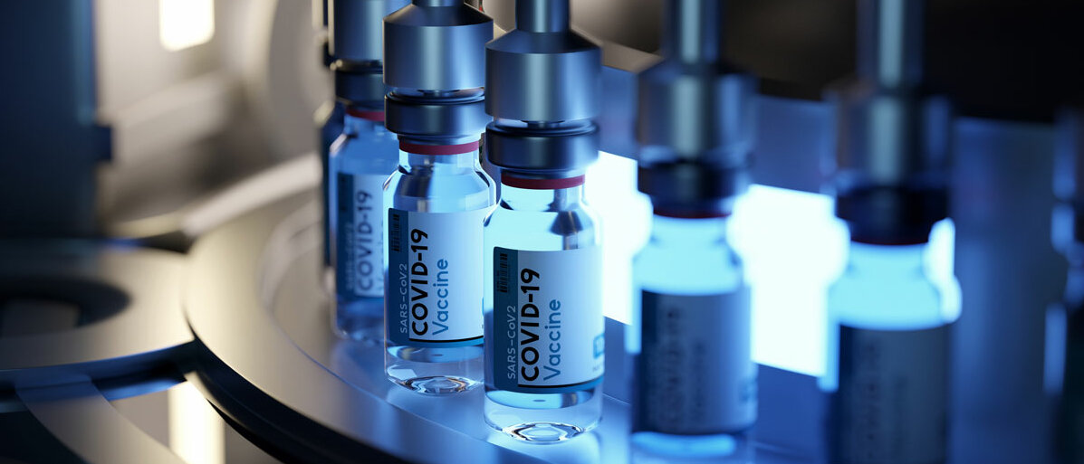 Impfdosen werden um Labor hergestellt