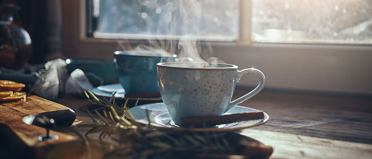 Sidroga® Arzneitee winterliches Motiv mit Teetasse