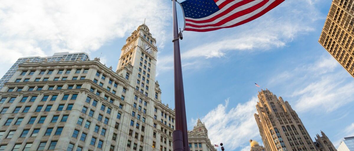 Eine US-Amerikanische Flagge in Chicago