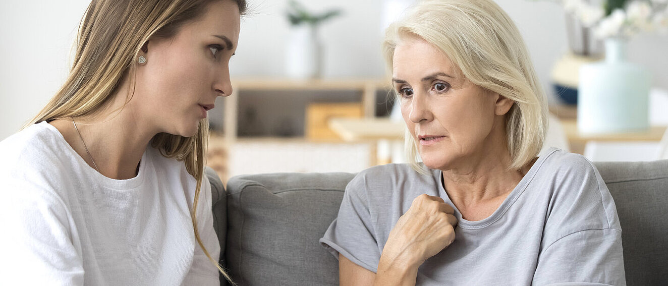 Empathie zwei Frauen im Gespräch