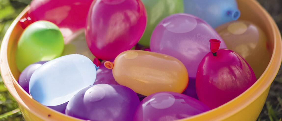 Luftballons gefüllt mit Wasser © s1llu / iStock / Getty Images Plus