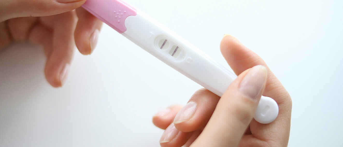 Schwangerschaftstest © Foremniakowski / iStock / Getty Images Plus